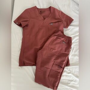 Figs Scrubs Caterina Top and Yola Pants in Mauve